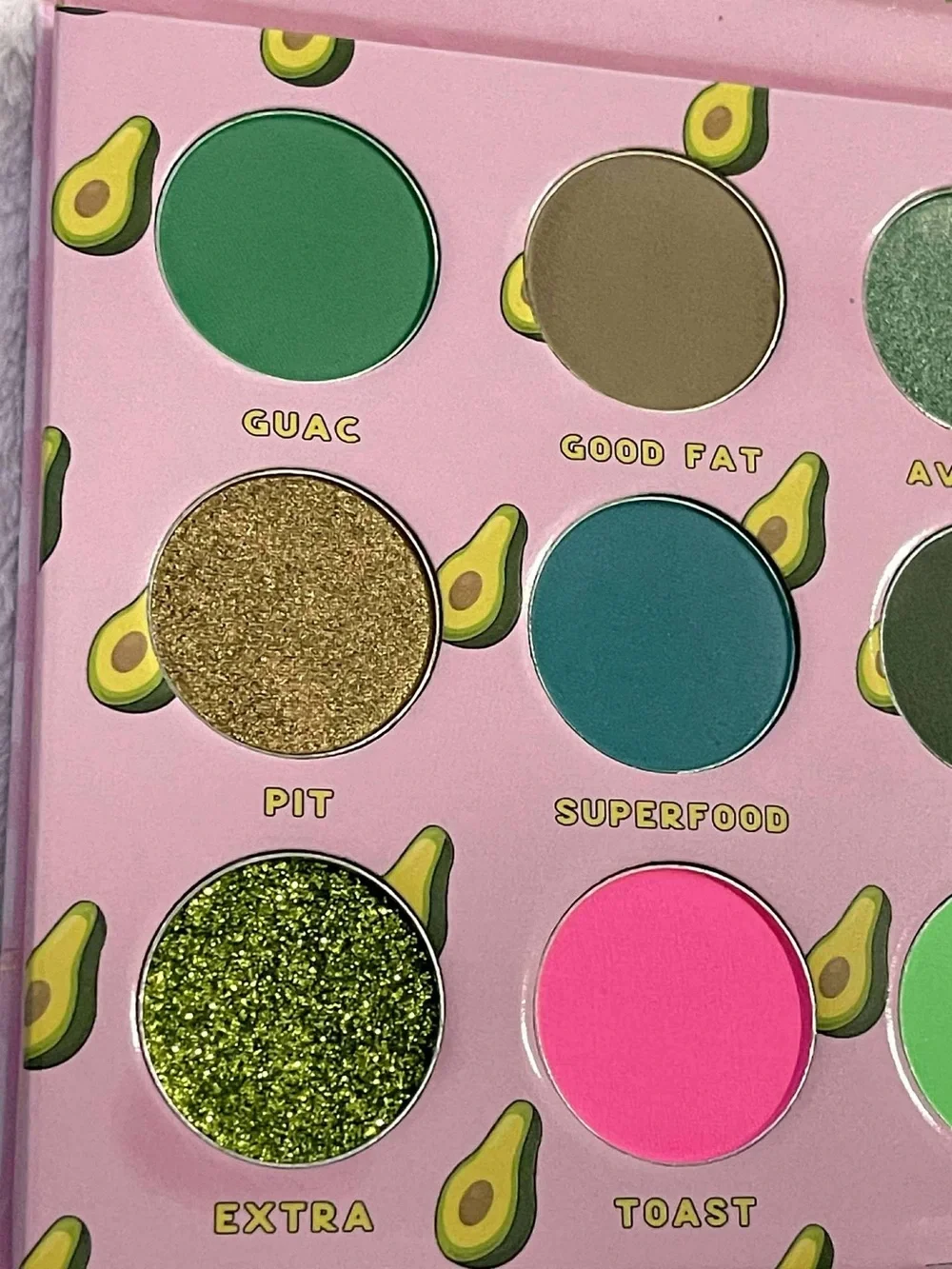 Peachy Queen Know Im Extra Avocado Eyeshadow Palette